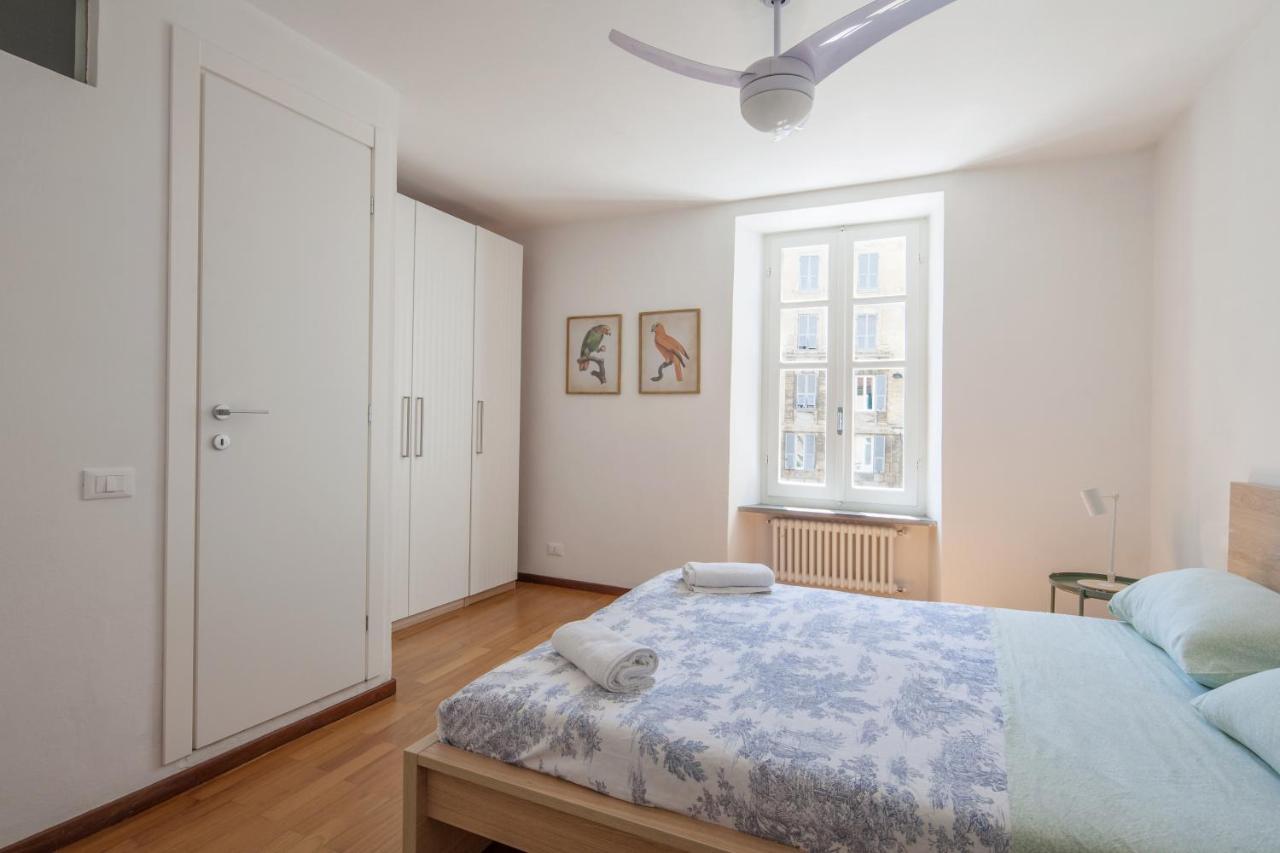 Vicolo Apartment, Pedestrian Centre, 2Bdr, 2,5 Bth, Aircondo, Private Parking, Easy To Train And Ferries, City Life 斯培西亚 外观 照片